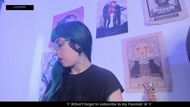 Snapshot of Hisato111 chatting on 11.03.25 Hisato111 online show from 11.03.25