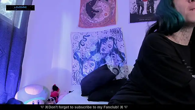 Snapshot of Hisato111 chatting on 11.06.25 Hisato111 online show from 11.06.25