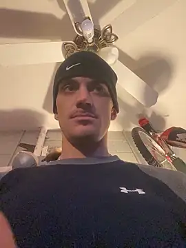 Polaroid White online show from 11.15.25