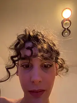 Snapshot of Mazzekyn chatting on 02.25.25 Mazzekyn online show from 02.25.25