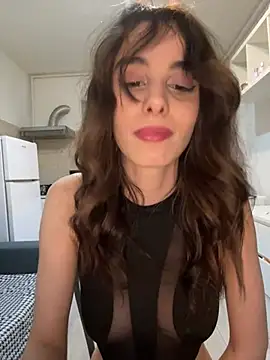 Snapshot of Mazzekyn chatting on 03.05.25 Mazzekyn online show from 03.05.25