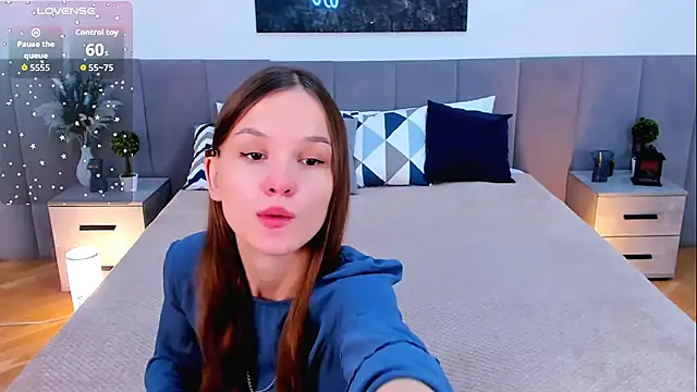 Snapshot of Amber_Rogers chatting on 10.22.25 Amber Rogers online show from 10.22.25