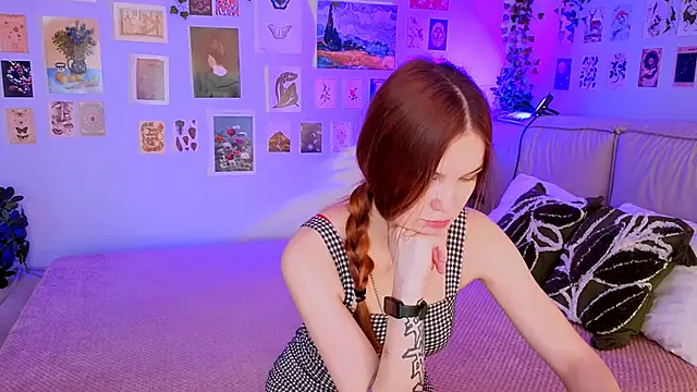 Amber Rogers online show from 04.06.26