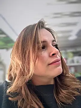 gynna kimera online show from 10.25.25