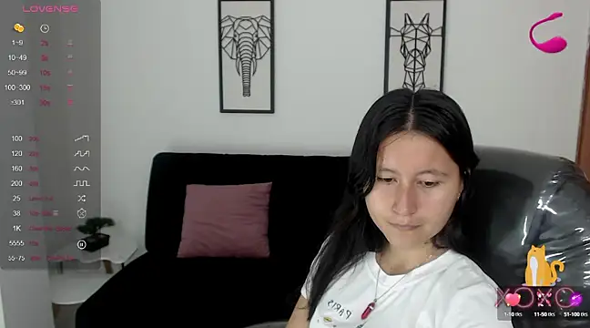 Snapshot of xoxo_kiitty chatting on 03.02.25 xoxo kiitty online show from 03.02.25