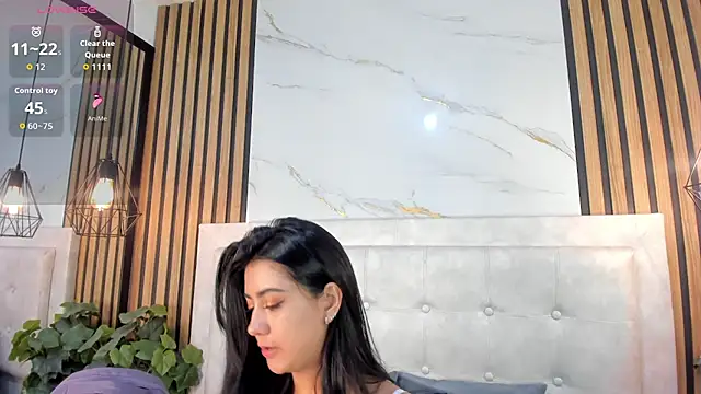 Madyson18 online show from 02.12.26