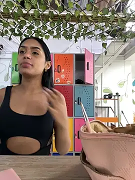 ChloeMoon9 online show from 11.18.25