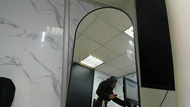 Snapshot of Kendall_6669 chatting on 11.06.25 Kendall 6669 online show from 11.06.25