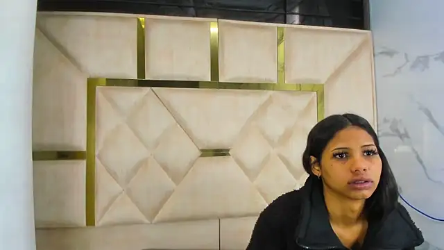 Snapshot of Kendall_6669 chatting on 11.18.25 Kendall 6669 online show from 11.18.25