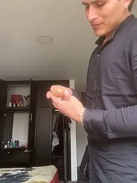 MaxxxSteil online show from 11.01.25