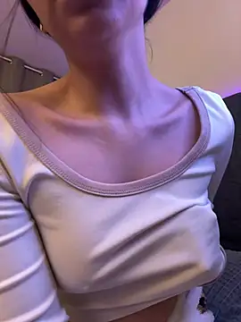 Dirty-Bunnyyy online show from 02.13.26