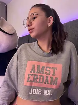 Dirty-Bunnyyy online show from 04.07.26