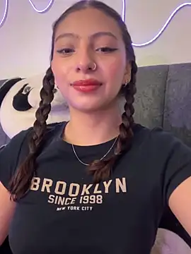 Dirty-Bunnyyy online show from 05.17.26
