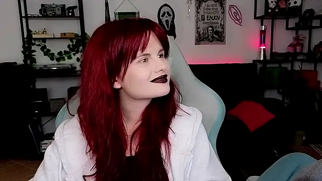 Della Ideal online show from 04.15.26