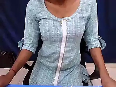 Reena600 online show from 03.04.25