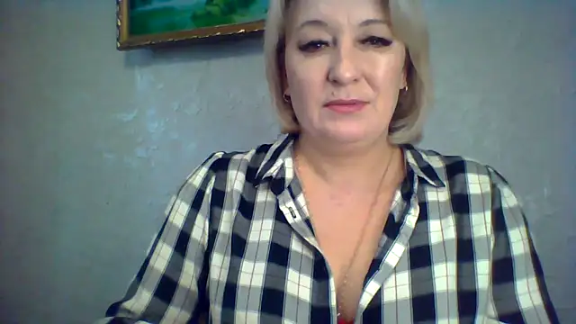 ArielXLoveresss online show from 11.24.25