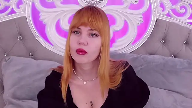 Snapshot of IvyAngel chatting on 02.26.25 IvyAngel online show from 02.26.25