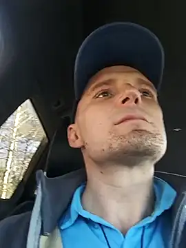 Snapshot of great_feeling chatting on 03.19.25 great feeling online show from 03.19.25