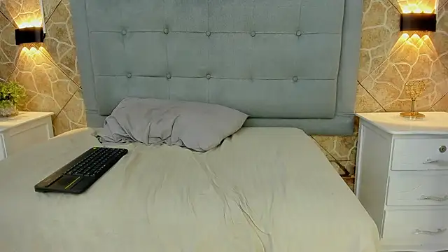 Snapshot of buddy_whitte chatting on 03.02.25 buddy whitte online show from 03.02.25