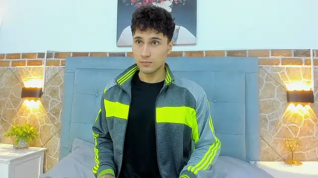 Snapshot of buddy_whitte chatting on 03.11.25 buddy whitte online show from 03.11.25