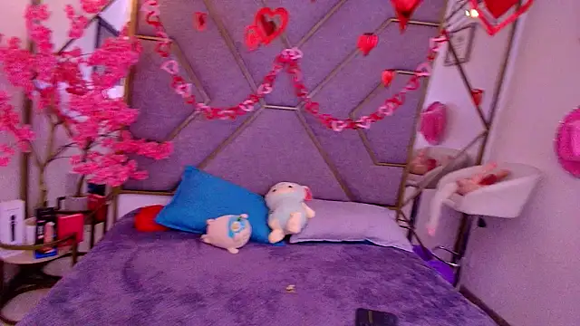 Snapshot of nathalya_summer chatting on 02.27.26 nathalya summer online show from 02.27.26