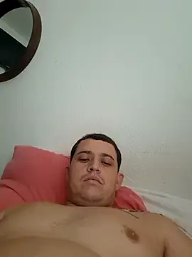 Snapshot of comcoroas chatting on 02.23.25 comcoroas online show from 02.23.25