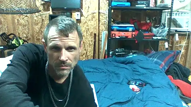 Snapshot of SillyRabbitz chatting on 09.24.25 SillyRabbitz online show from 09.24.25