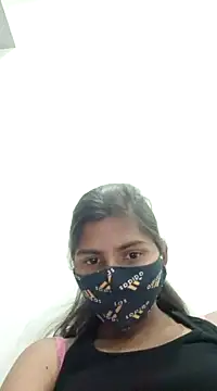 Snapshot of heena-3678 chatting on 03.04.25 heena-3678 online show from 03.04.25