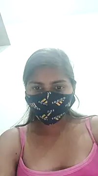 Snapshot of heena-3678 chatting on 03.10.25 heena-3678 online show from 03.10.25