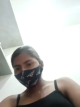 Snapshot of heena-3678 chatting on 03.20.25 heena-3678 online show from 03.20.25