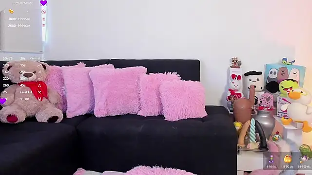 Snapshot of James_BrownT chatting on 11.10.25 James BrownT online show from 11.10.25