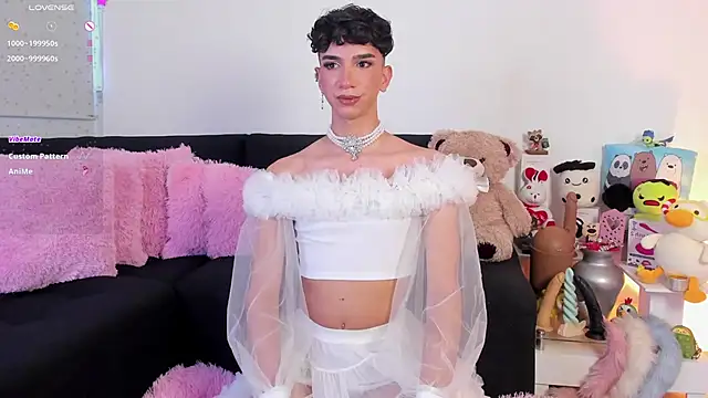 Snapshot of James_BrownT chatting on 11.25.25 James BrownT online show from 11.25.25