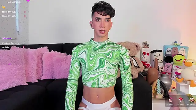 Snapshot of James_BrownT chatting on 11.27.25 James BrownT online show from 11.27.25