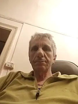 maxdaddy690 online show from 03.10.25