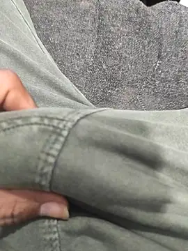 Snapshot of bbclip chatting on 10.15.25 bbclip online show from 10.15.25