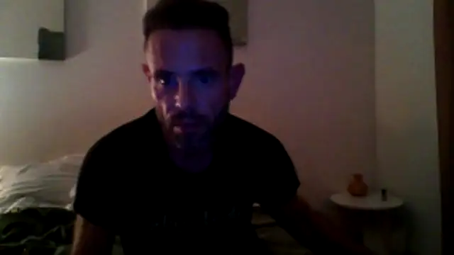 Snapshot of JPCGomes85 chatting on 04.21.26 JPCGomes85 online show from 04.21.26
