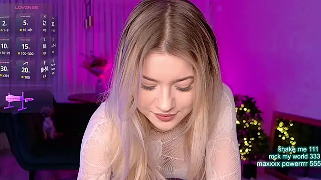 CutiePie69   online show from 04.18.26