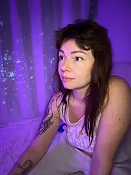 Snapshot of NaughtyLittleVeteran chatting on 12.15.25 NaughtyLittleVeteran online show from 12.15.25