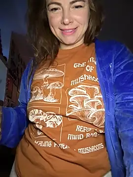 NaughtyLittleVeteran online show from 12.17.25