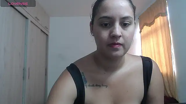 Anthonela Queen online show from 10.19.25
