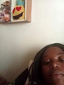 Snapshot of lakarinati chatting on 03.19.25 lakarinati online show from 03.19.25