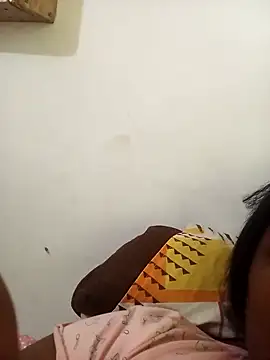 Snapshot of lakarinati chatting on 03.20.25 lakarinati online show from 03.20.25