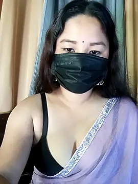 Snapshot of payalchola chatting on 11.18.25 payalchola online show from 11.18.25