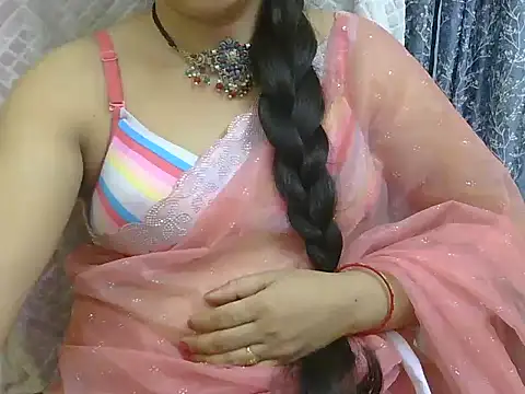 Snapshot of Lovely_Manvi chatting on 10.26.25 Lovely Manvi online show from 10.26.25