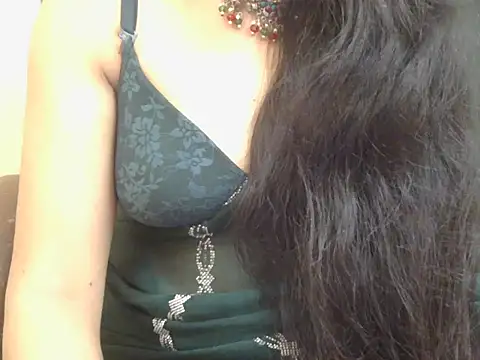 Snapshot of Lovely_Manvi chatting on 11.05.25 Lovely Manvi online show from 11.05.25