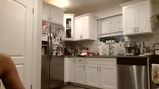 princesskimamii online show from 11.21.25