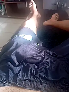 Snapshot of Magrinholl chatting on 03.01.25 Magrinholl online show from 03.01.25