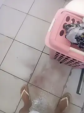 Snapshot of Magrinholl chatting on 03.21.25 Magrinholl online show from 03.21.25