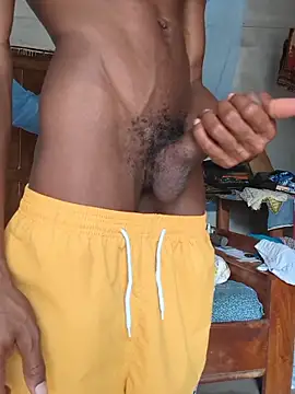 Snapshot of boodjona2 chatting on 04.15.26 boodjona2 online show from 04.15.26