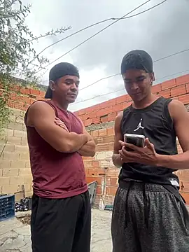 twinks 28 online show from 05.20.26